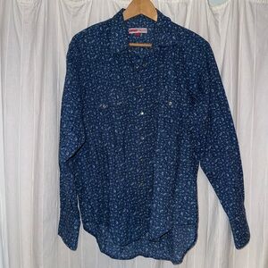 Men's Casual Navy Blue Button-Down Shirt